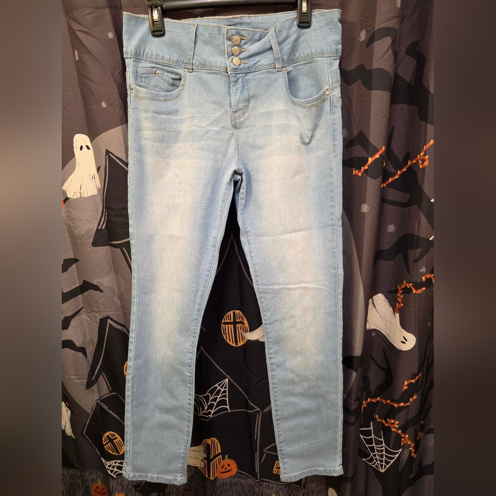 WBB Skinny Jeans